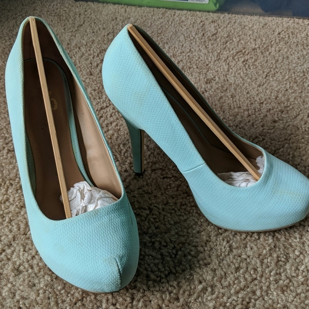 Mint high heels